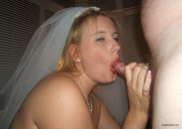 Wedding night horny bride who likes suck 4 photo